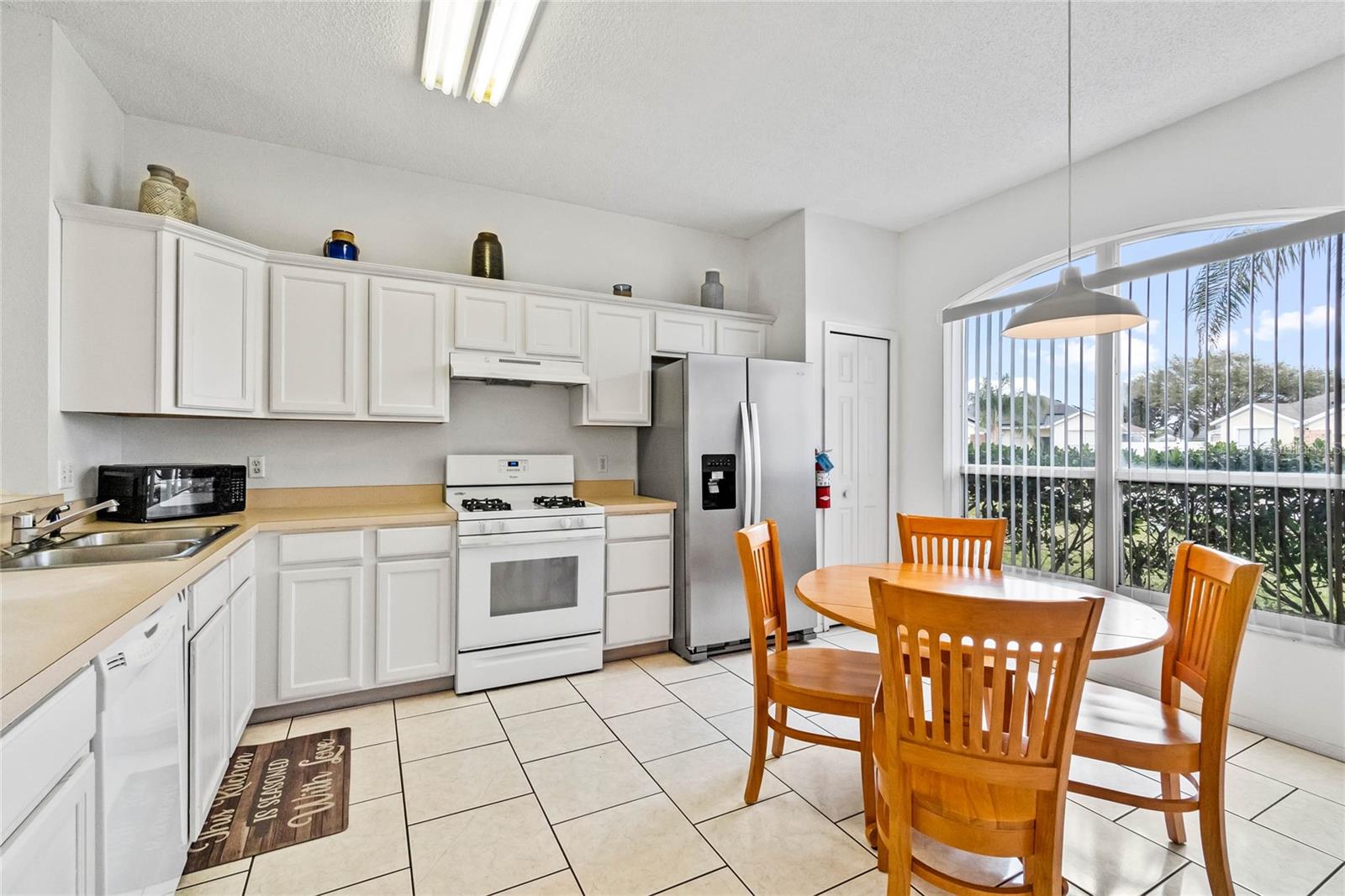 647 ELLA MAE DR, DAVENPORT, FL, 33897