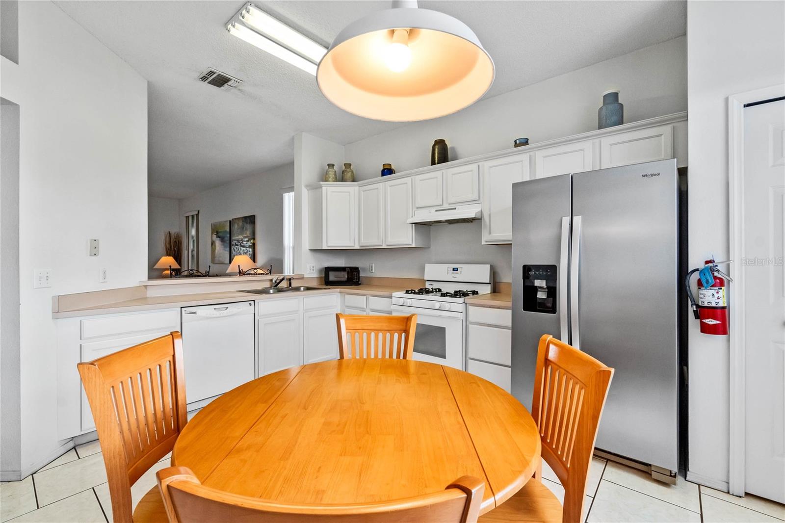 647 ELLA MAE DR, DAVENPORT, FL, 33897