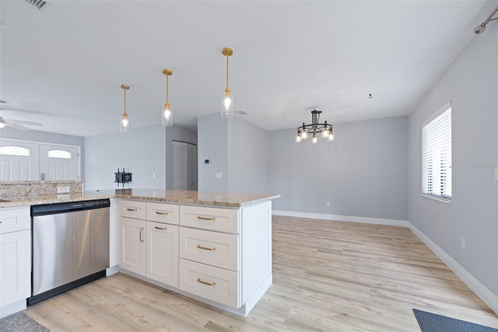 44 BURNING VIEW LN, PALM COAST, FL, 32137