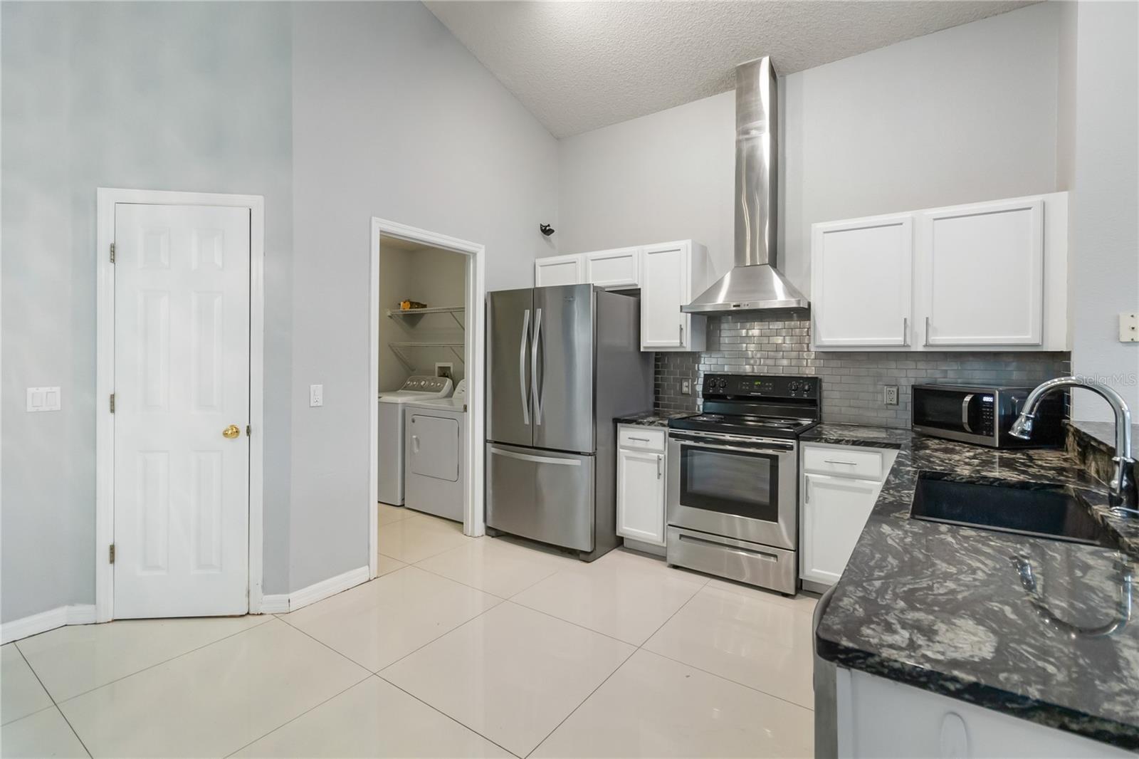 8122 YELLOW CRANE DR, KISSIMMEE, FL, 34747