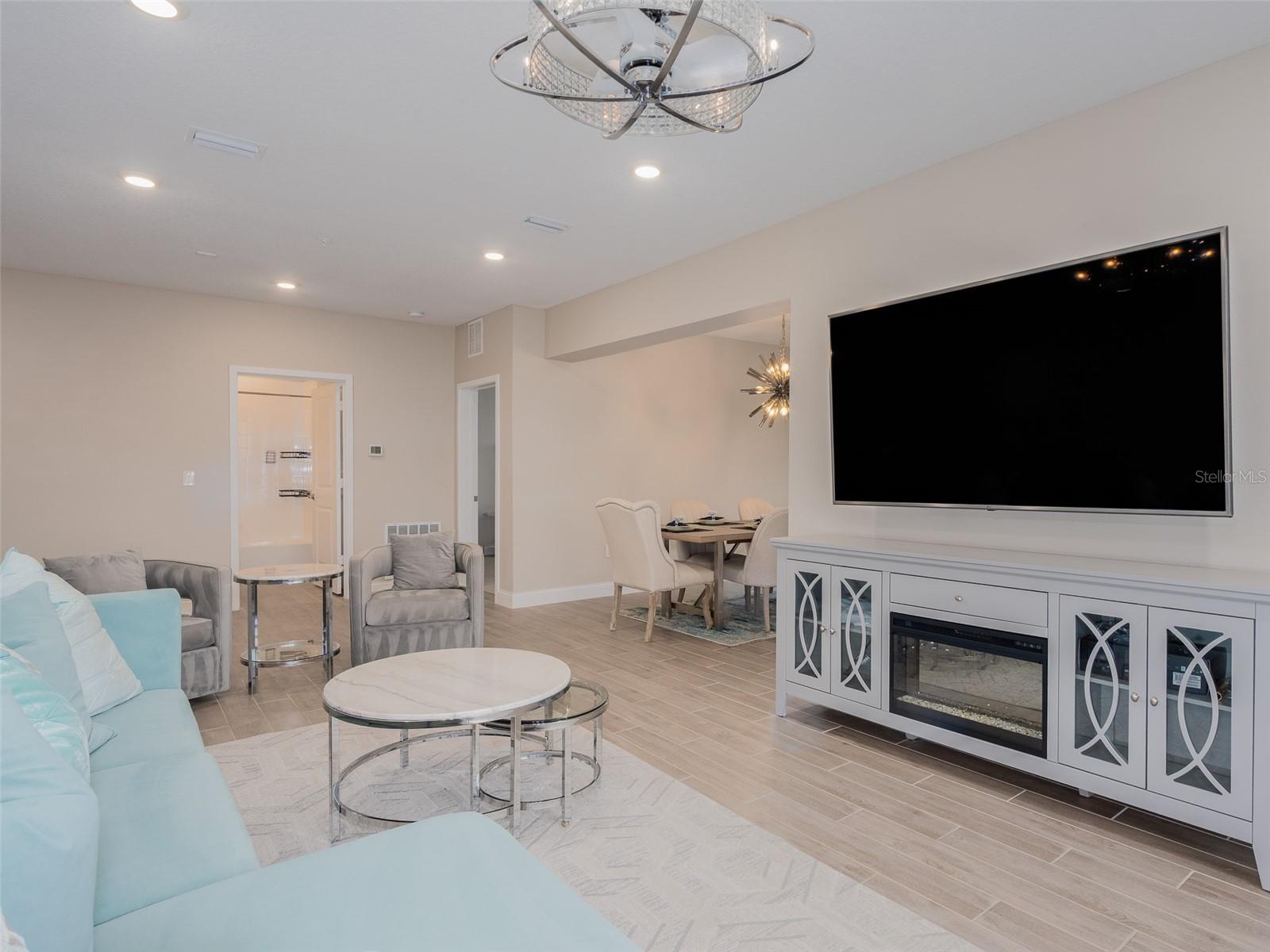 7517 LAUREATE BLVD #4303, ORLANDO, FL, 32827