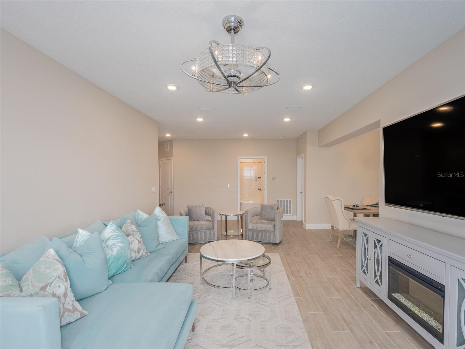 7517 LAUREATE BLVD #4303, ORLANDO, FL, 32827