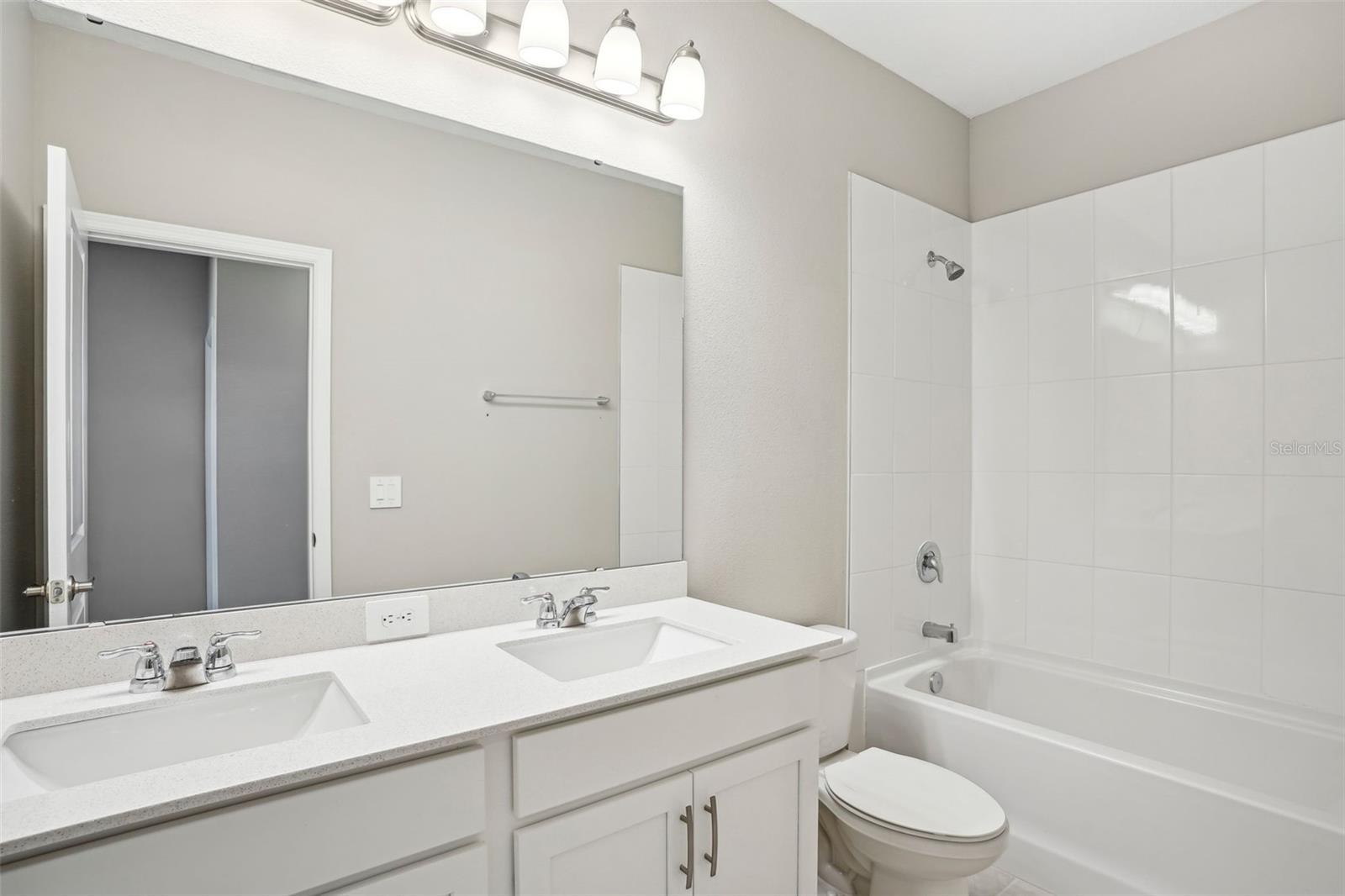 5093 RAILROAD VINE ALY, WINTER GARDEN, FL, 34787