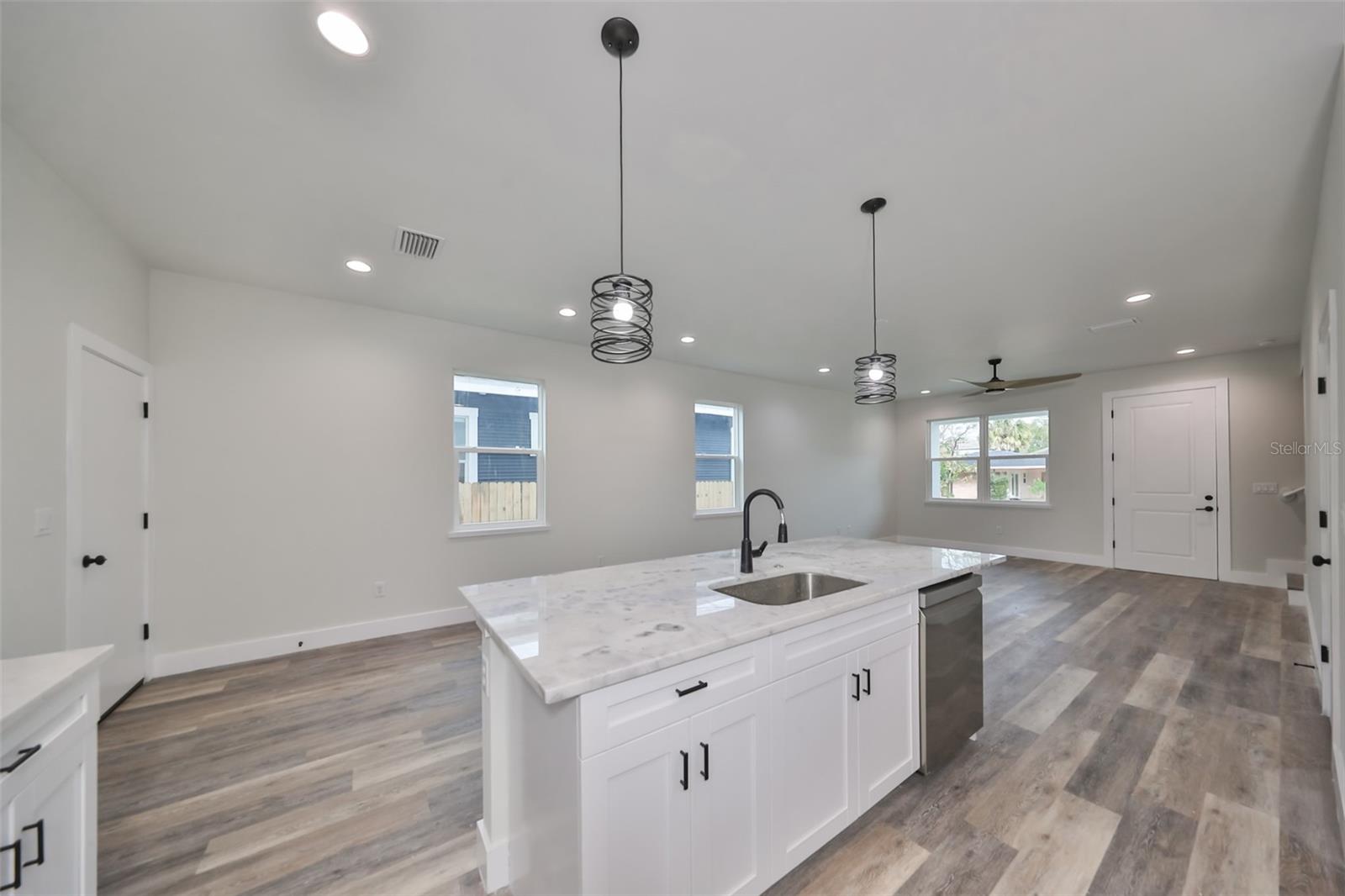 1906 CHERRY ST W, TAMPA, FL, 33607