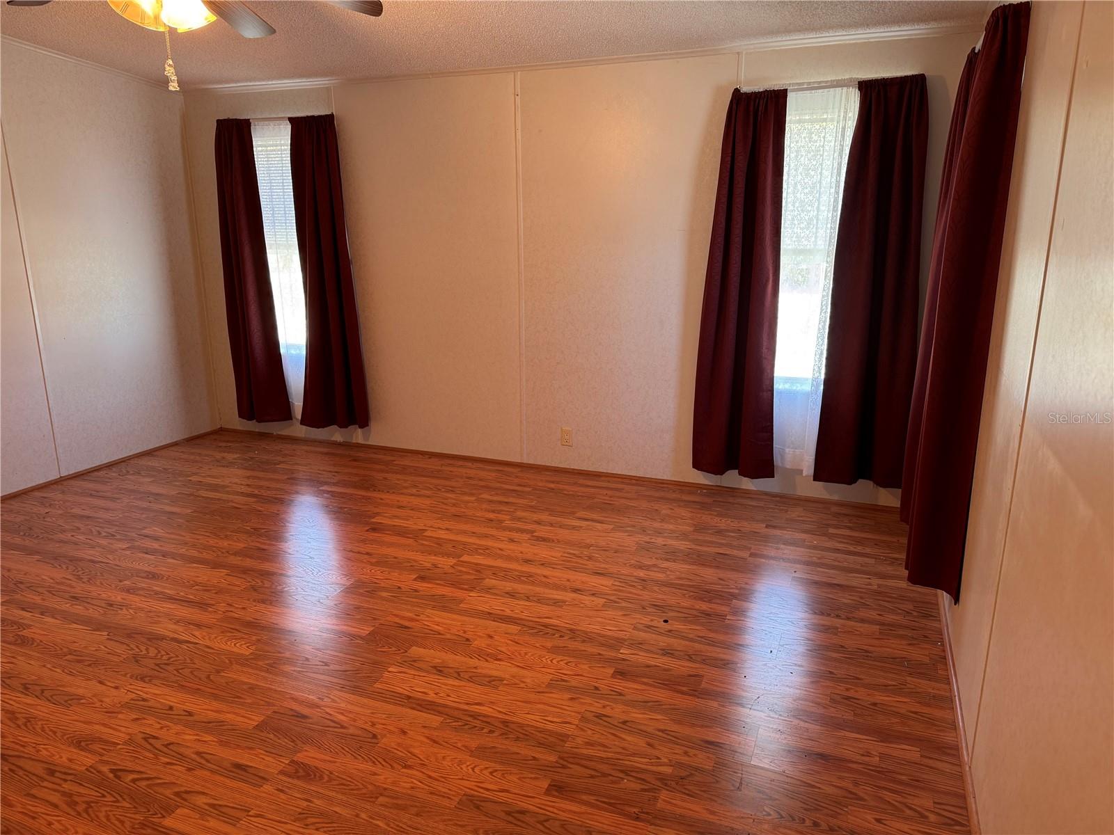 38055 LAWANDA LOOP, ZEPHYRHILLS, FL, 33542