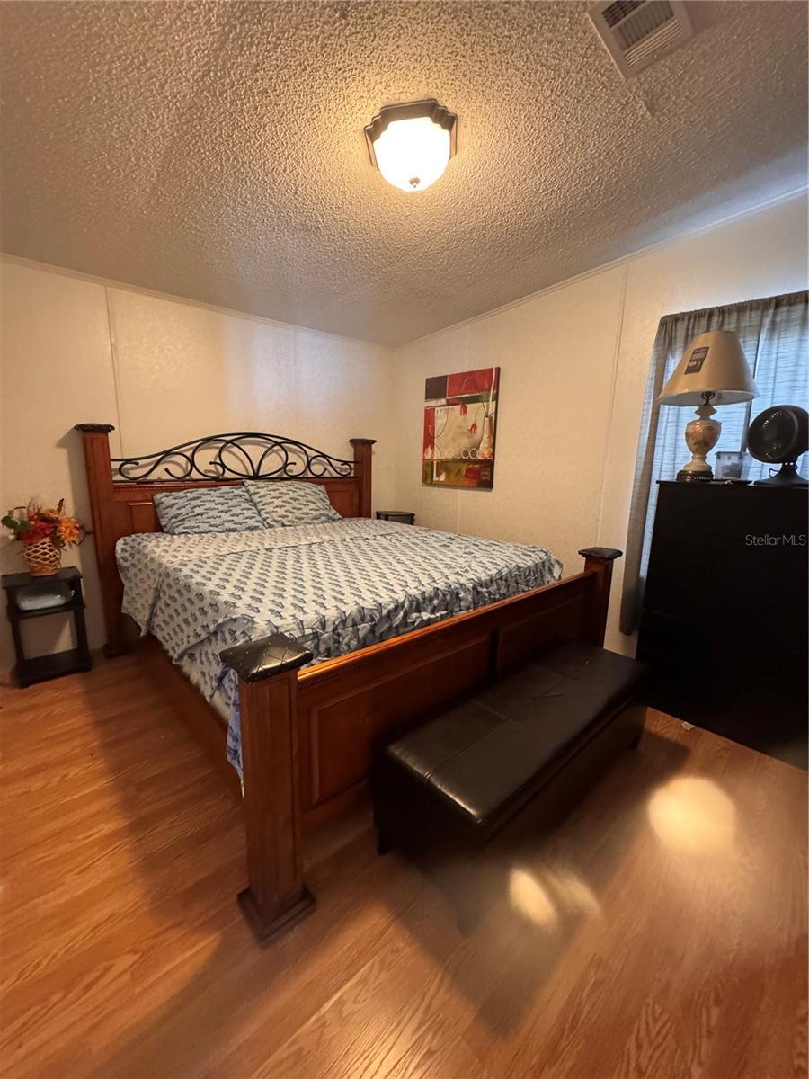 38055 LAWANDA LOOP, ZEPHYRHILLS, FL, 33542