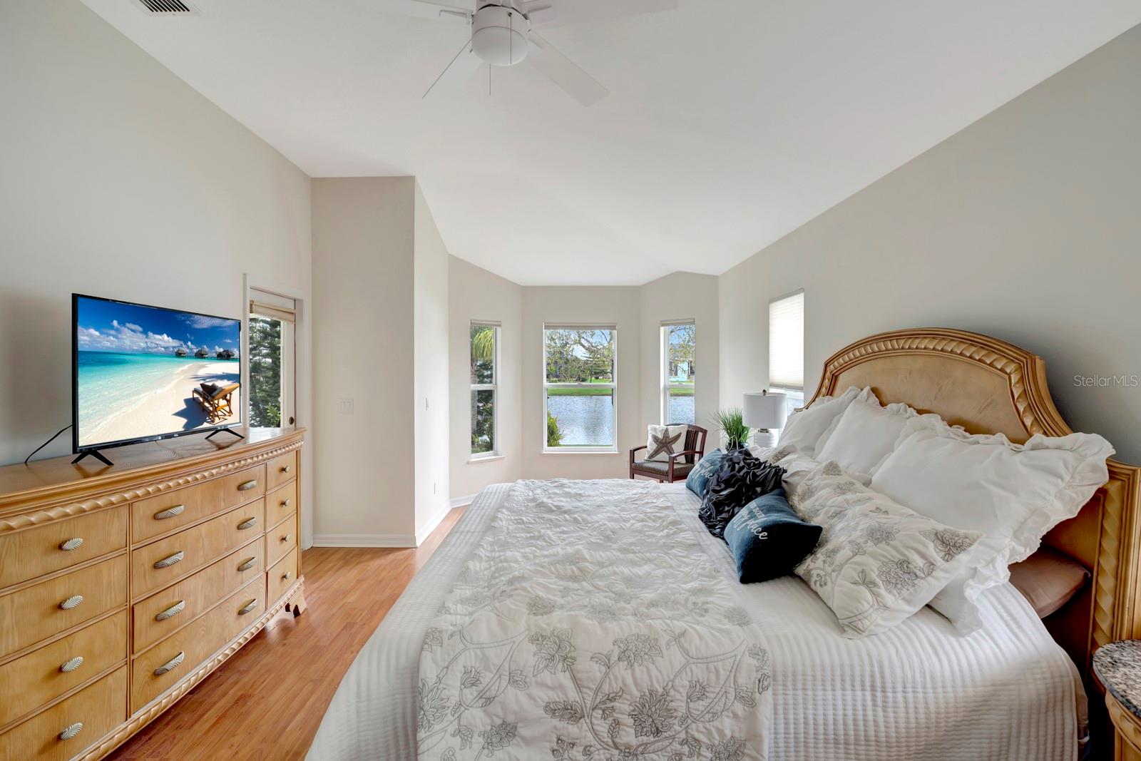 517 S VALENCIA CIR SW, VERO BEACH, FL, 32968
