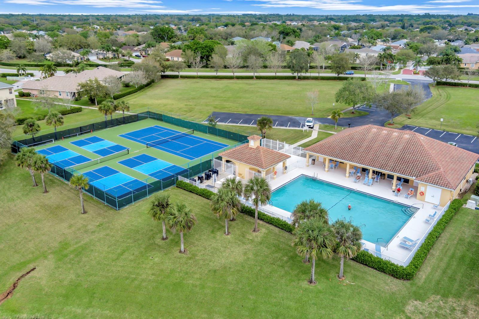 517 S VALENCIA CIR SW, VERO BEACH, FL, 32968
