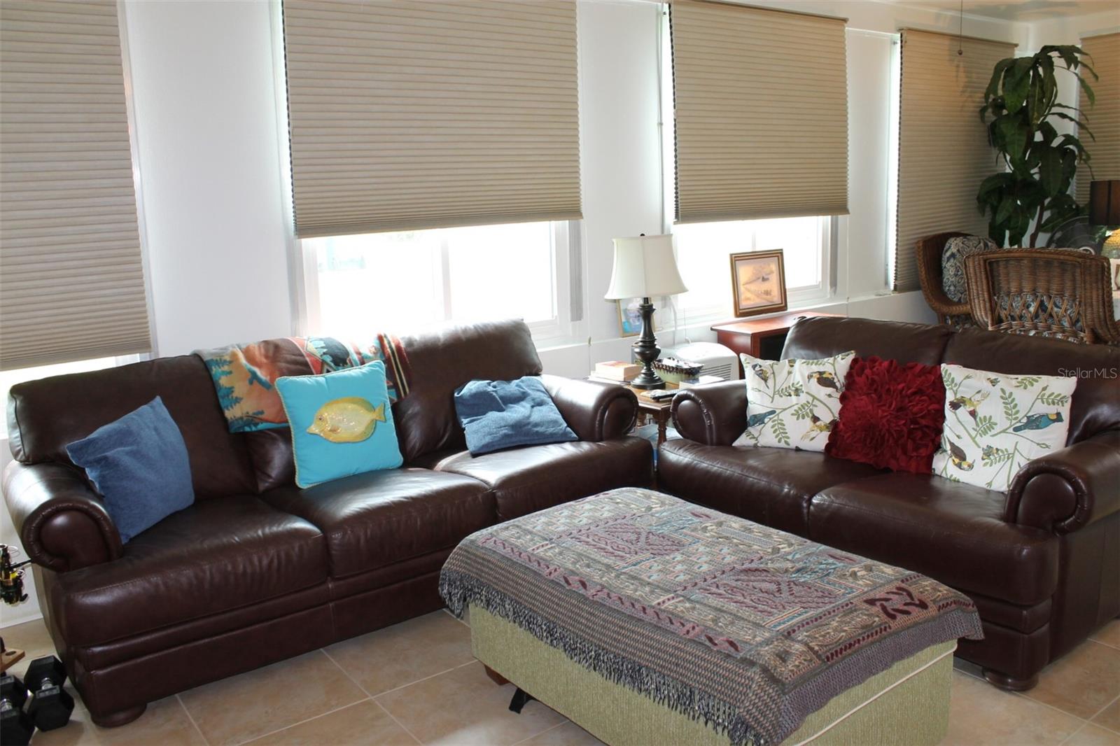 3710 98TH AVE N, PINELLAS PARK, FL, 33782