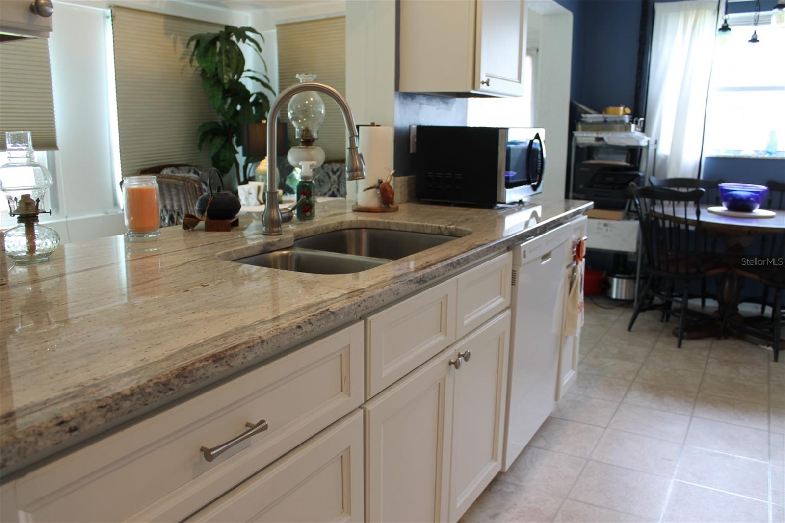3710 98TH AVE N, PINELLAS PARK, FL, 33782