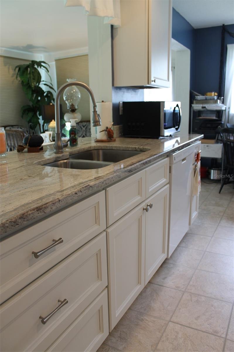 3710 98TH AVE N, PINELLAS PARK, FL, 33782
