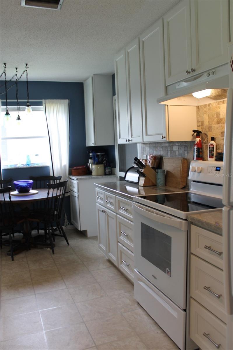 3710 98TH AVE N, PINELLAS PARK, FL, 33782