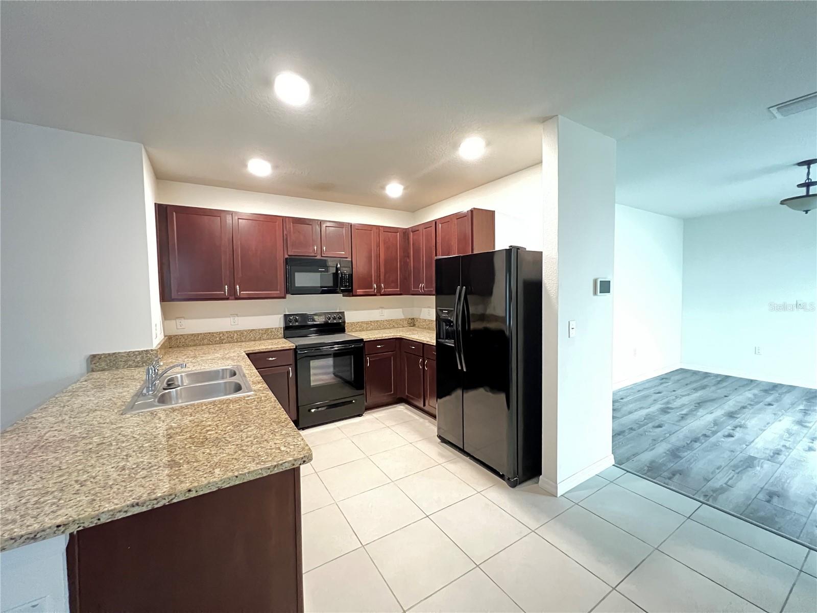 10910 CARLTON FIELDS DR, RIVERVIEW, FL, 33579