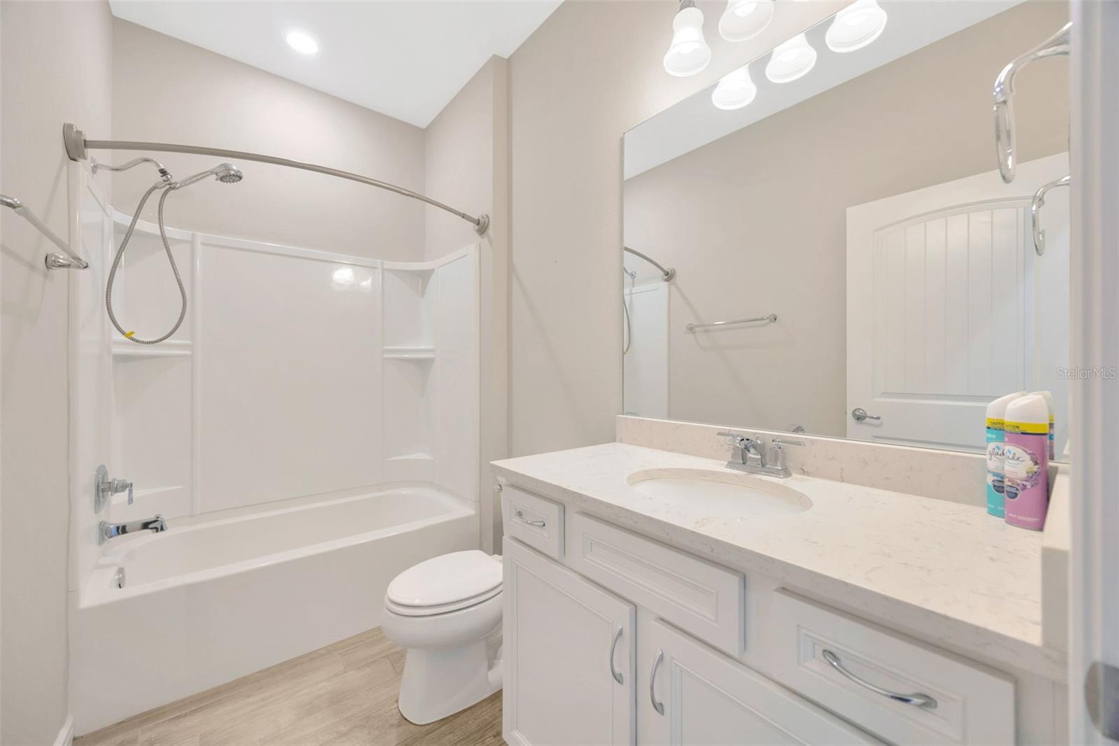 6398 BRADFORD WOODS DRIVE, ZEPHYRHILLS, FL, 33542