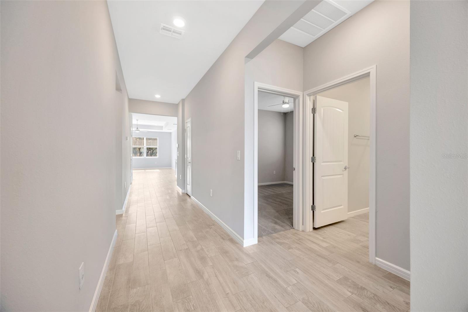6398 BRADFORD WOODS DRIVE, ZEPHYRHILLS, FL, 33542