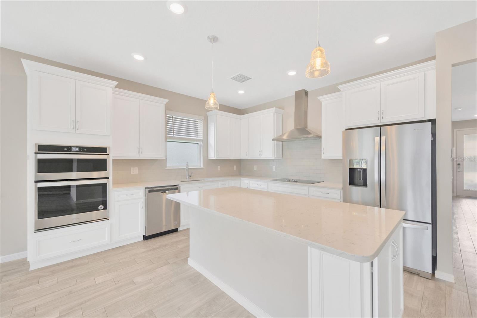 6398 BRADFORD WOODS DRIVE, ZEPHYRHILLS, FL, 33542