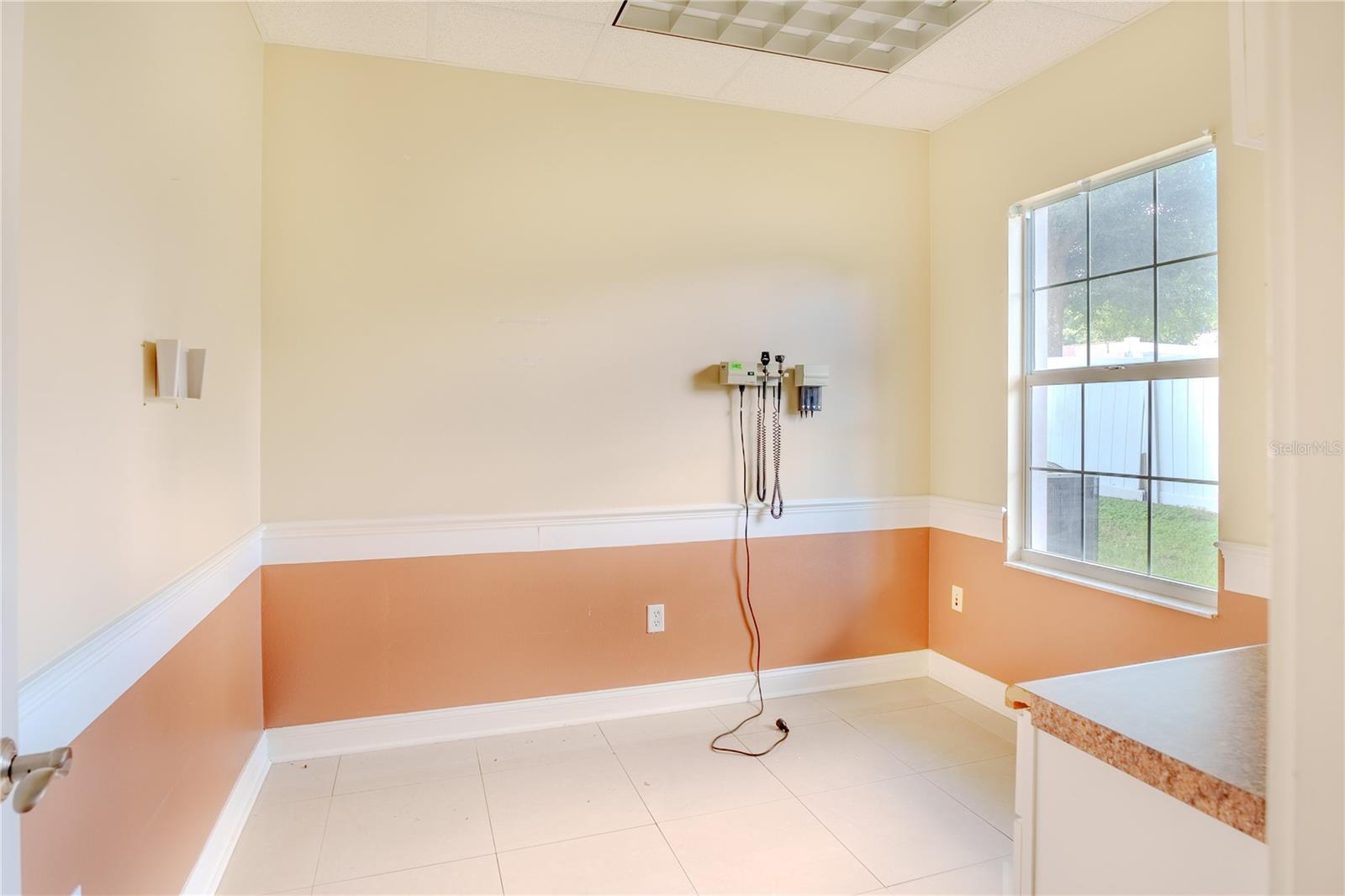 1779 S KINGS AVE, BRANDON, FL, 33511