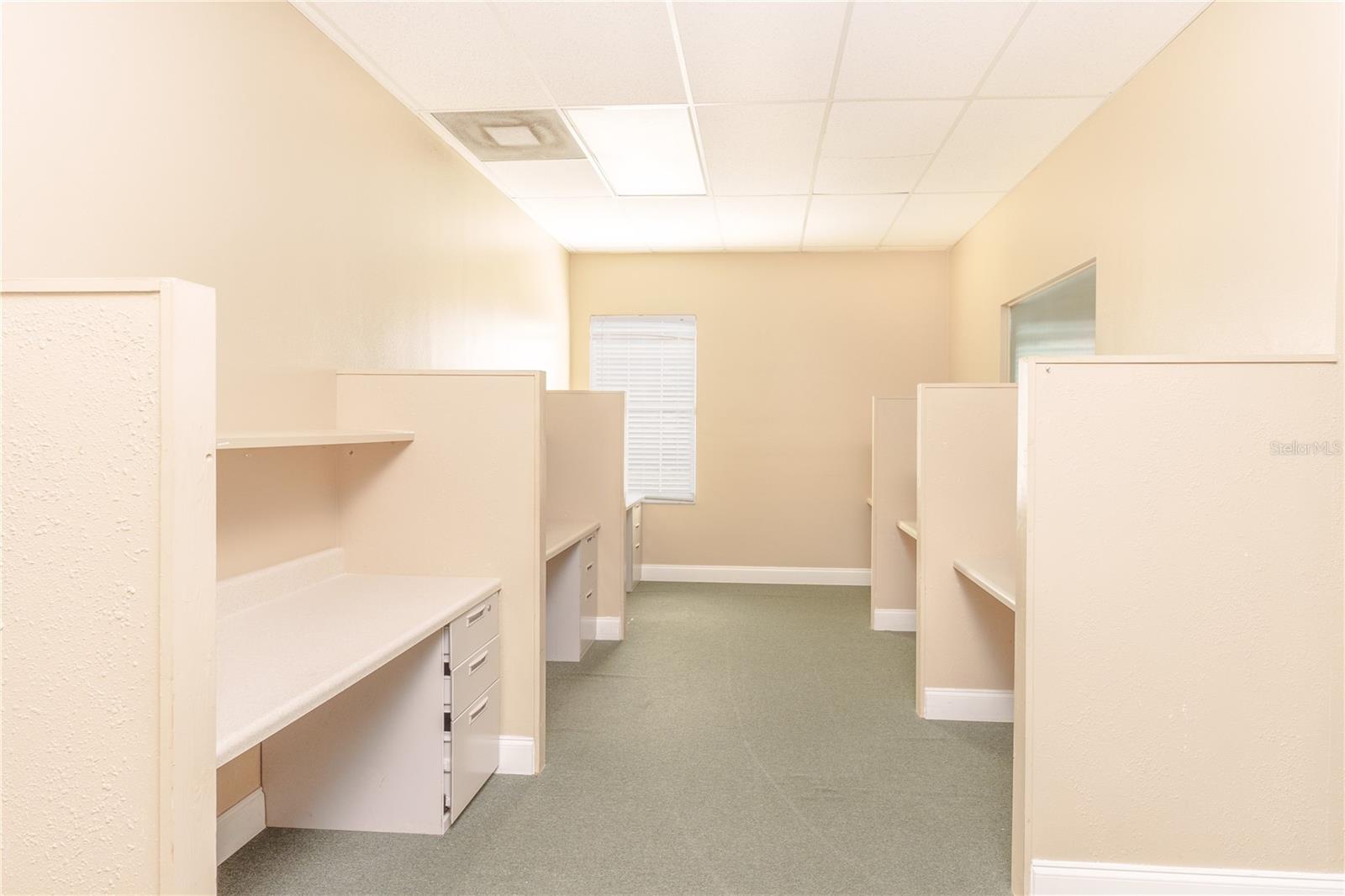 1779 S KINGS AVE, BRANDON, FL, 33511