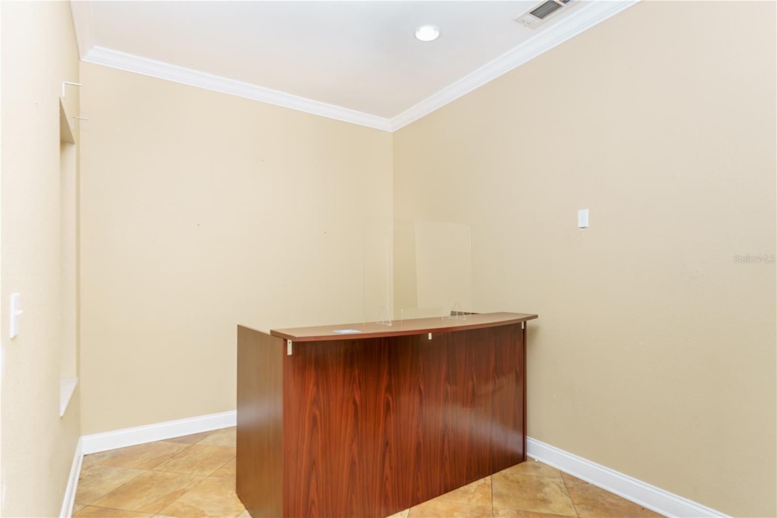 1779 S KINGS AVE, BRANDON, FL, 33511