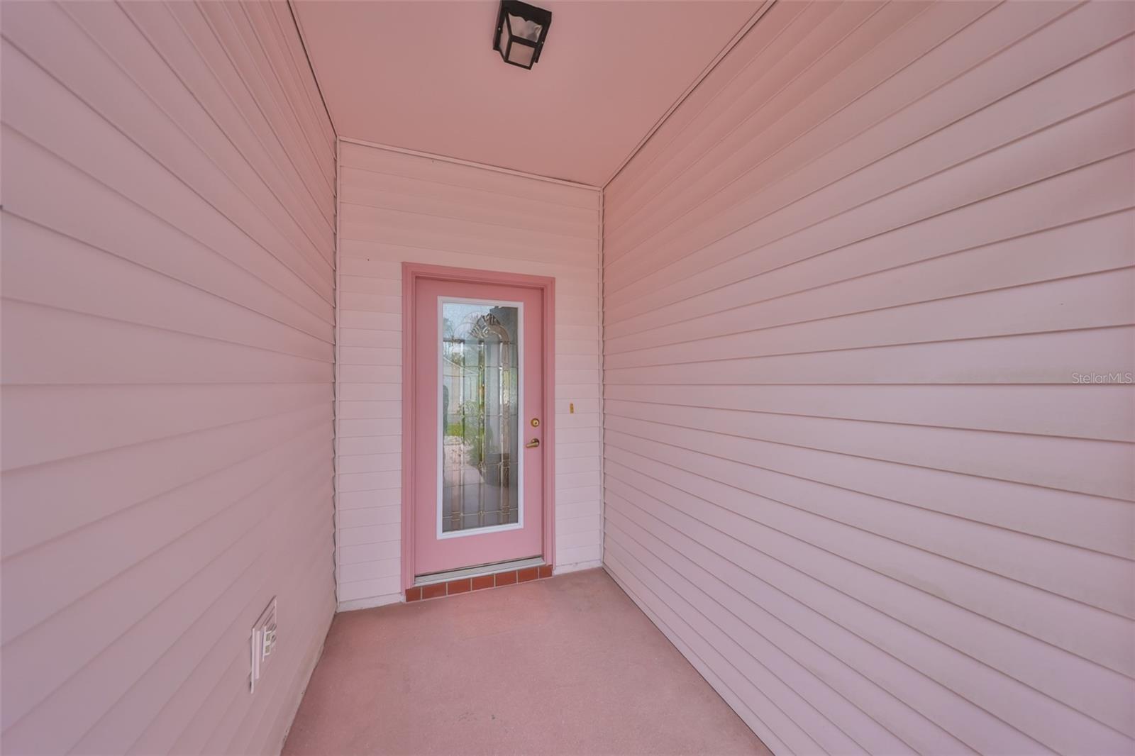 2008 GARDENIA LANDINGS LN, SUN CITY CENTER, FL, 33573