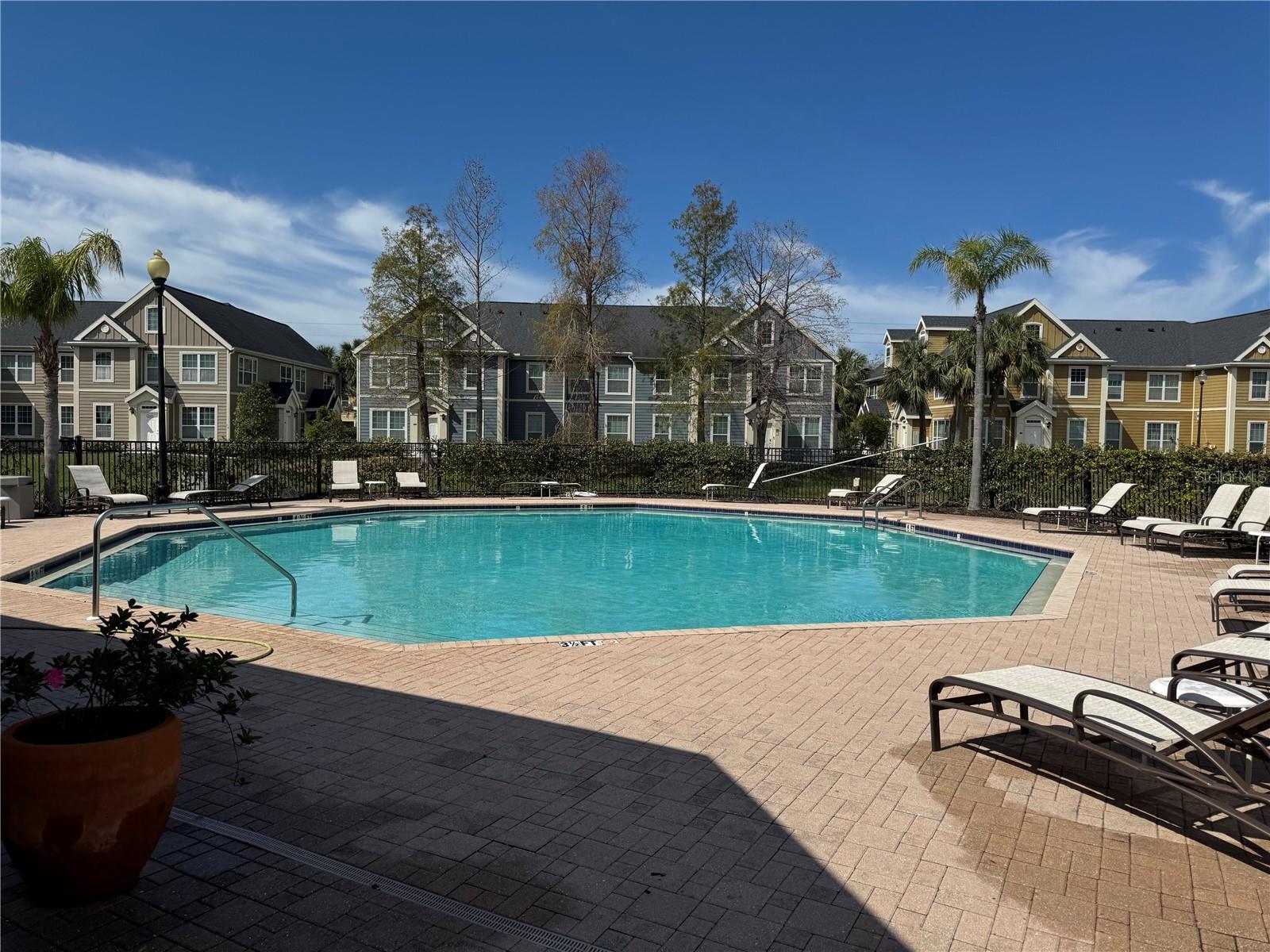 5560 ROSEHILL RD #105, SARASOTA, FL, 34233
