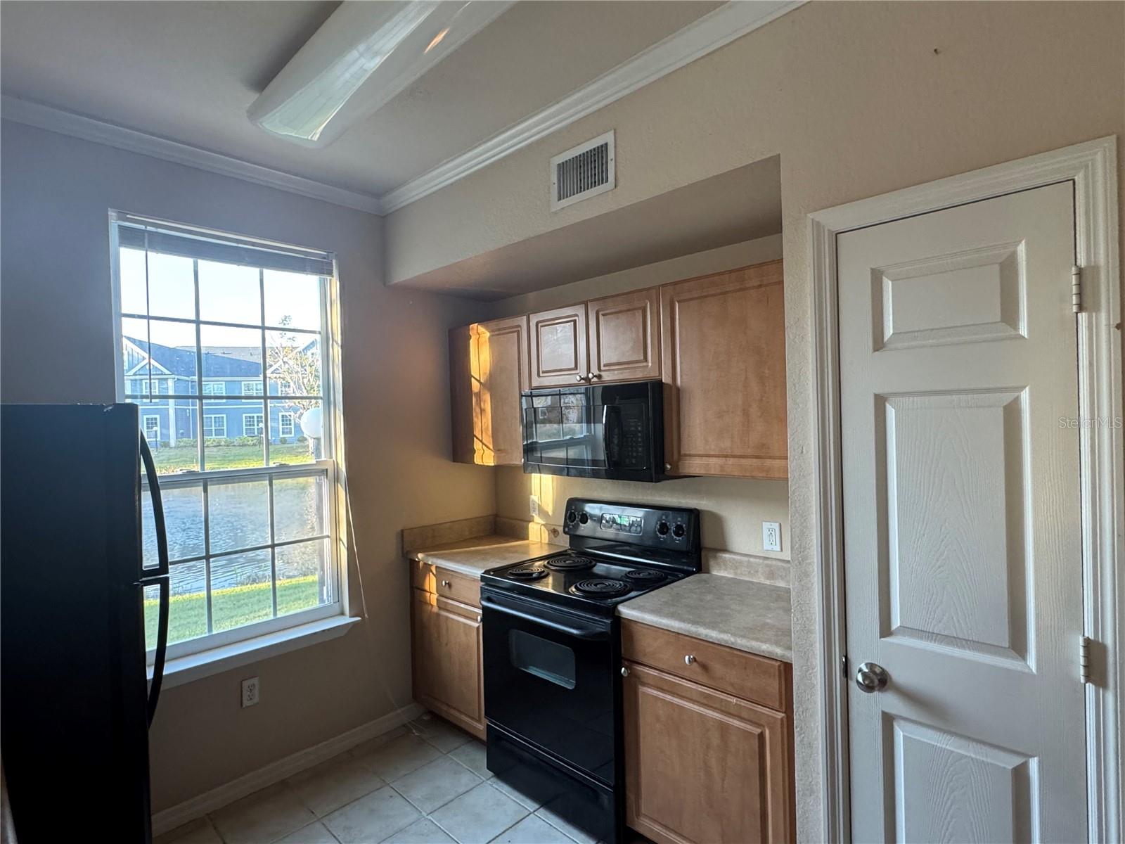 5560 ROSEHILL RD #105, SARASOTA, FL, 34233
