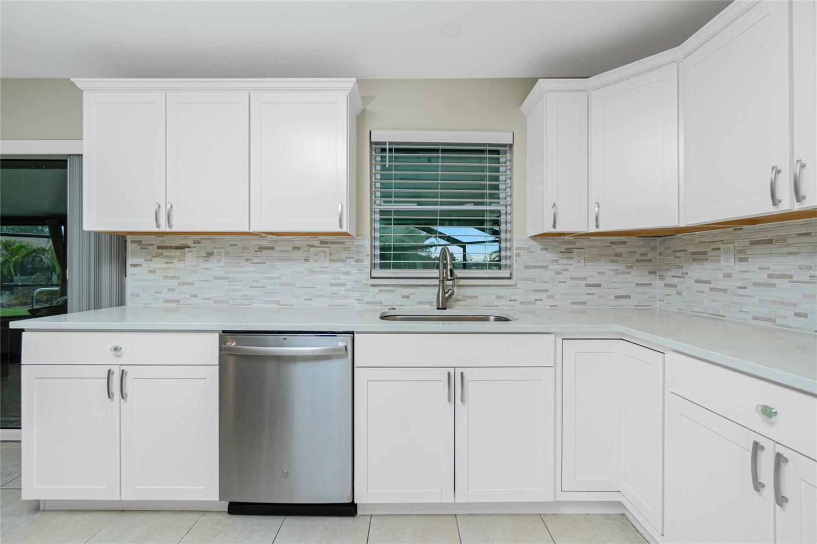 52 GOLFVIEW TER, ROTONDA WEST, FL, 33947