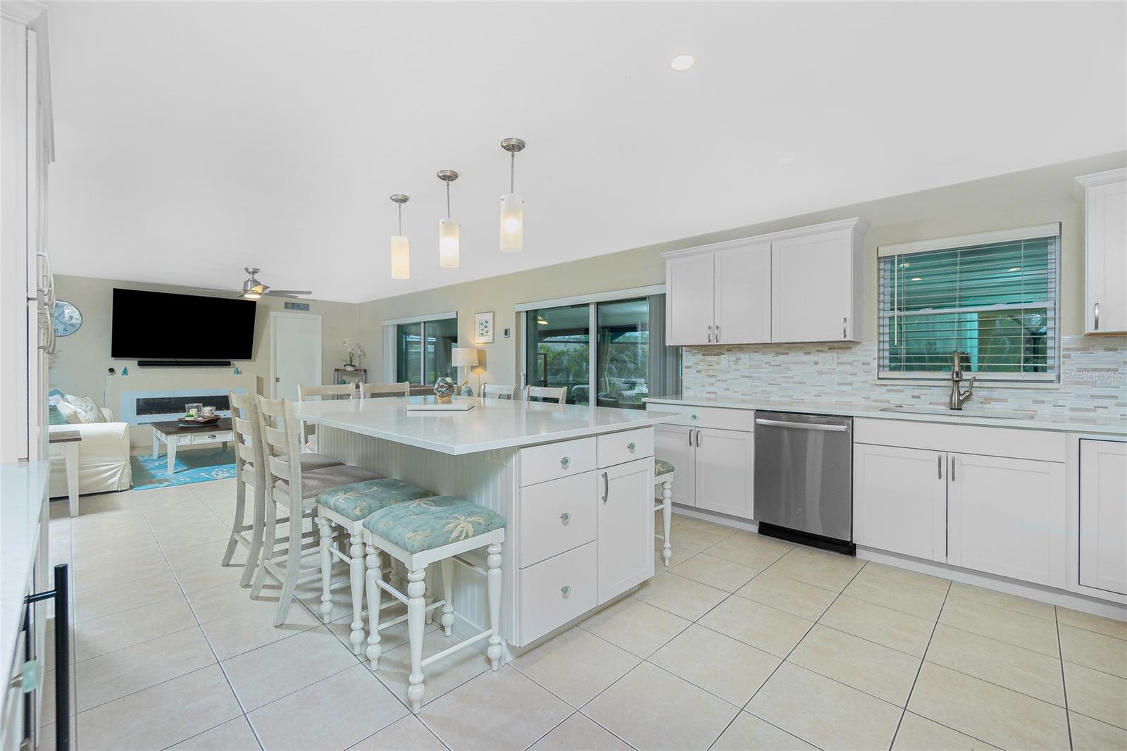 52 GOLFVIEW TER, ROTONDA WEST, FL, 33947