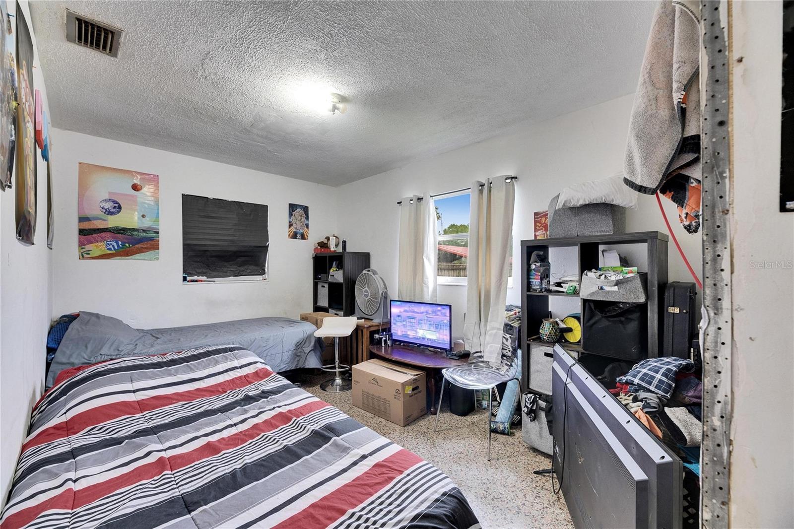 4108 BERKLEY DR, TAMPA, FL, 33610