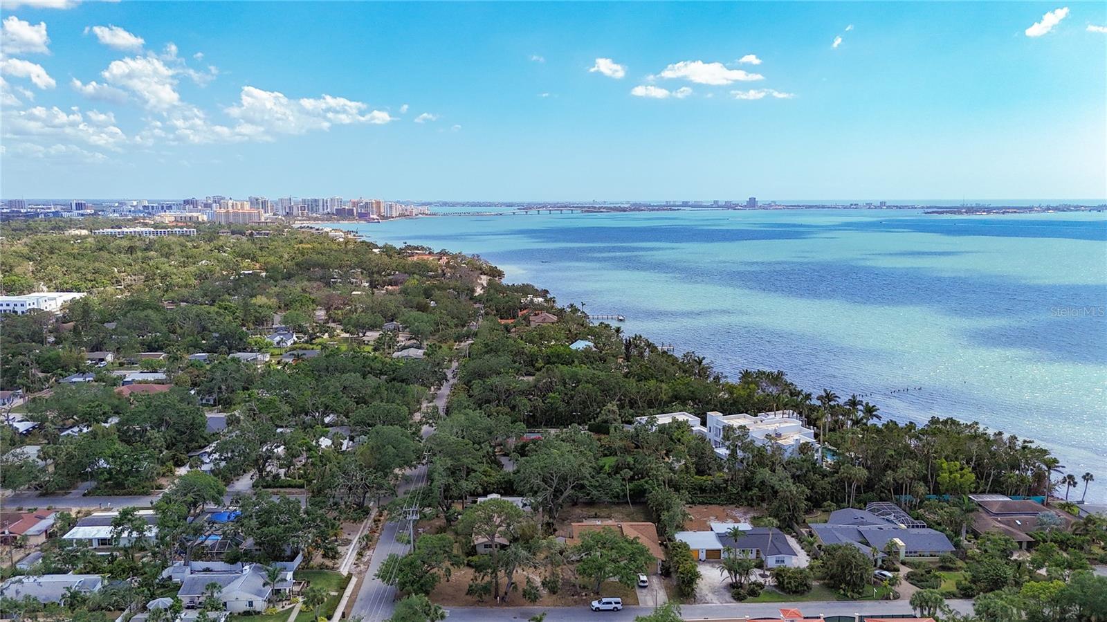 780 INDIAN BEACH CIR, SARASOTA, FL, 34234