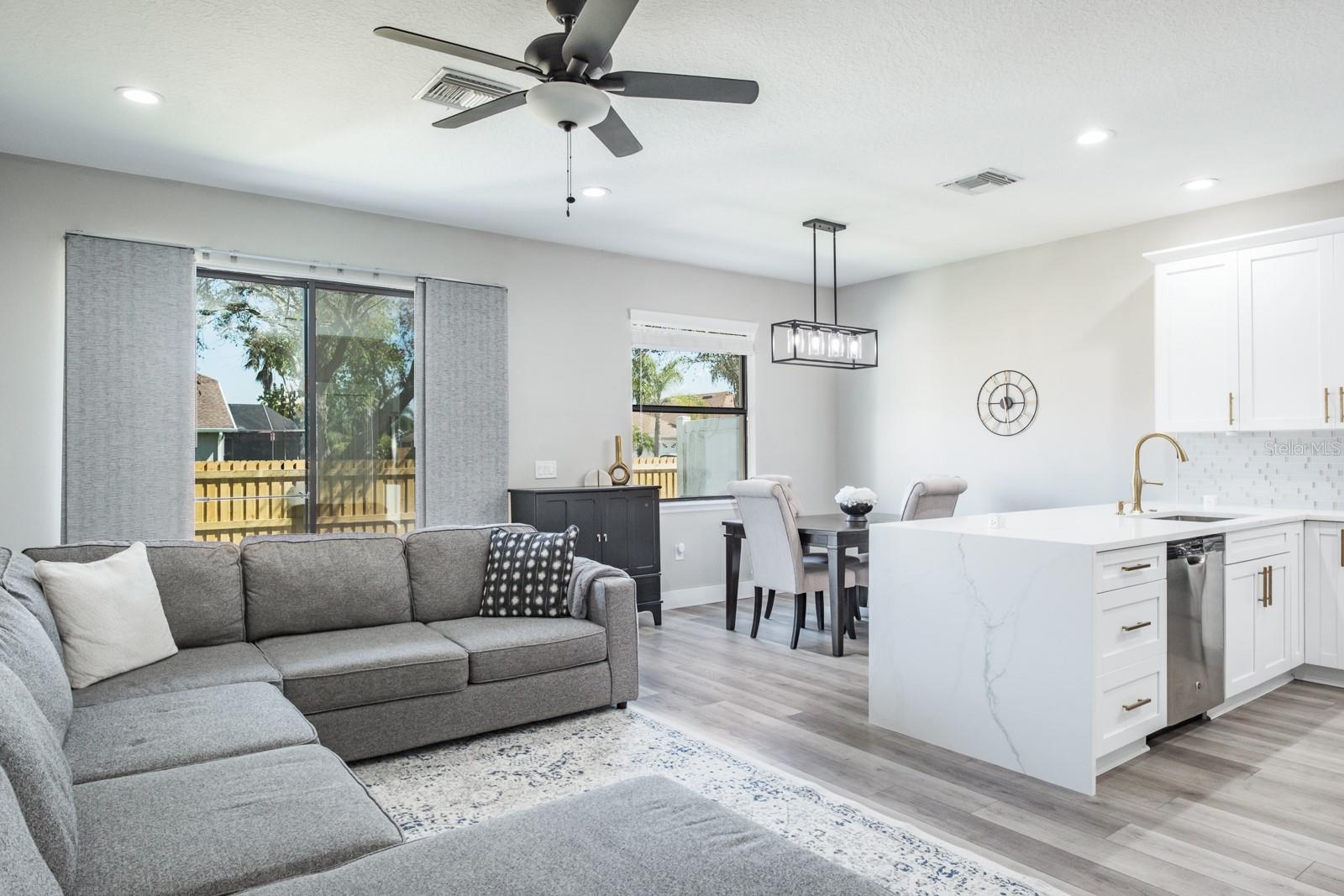 10249 VILLA PALAZZO CT, TAMPA, FL, 33615