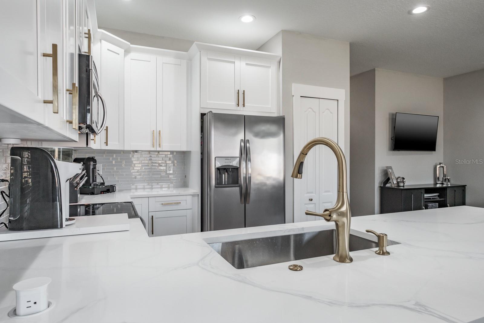 10249 VILLA PALAZZO CT, TAMPA, FL, 33615