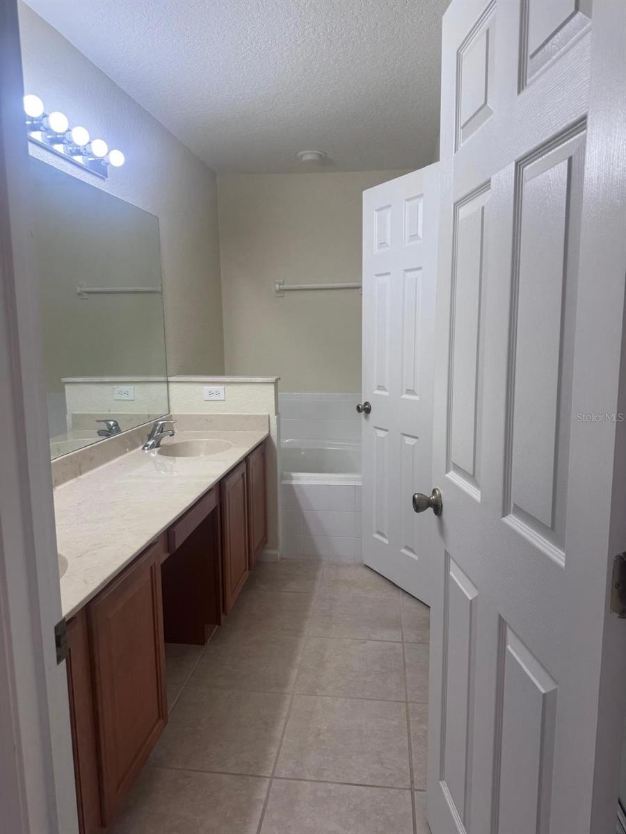 13942 DOVE WING CT, ORLANDO, FL, 32828