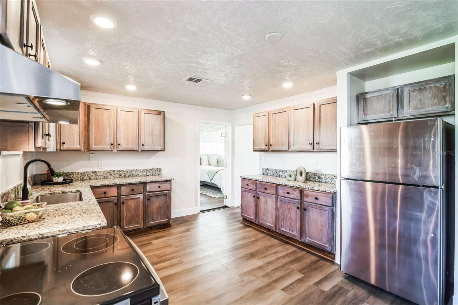 9400 NE 307TH CT, FORT MC COY, FL, 32134
