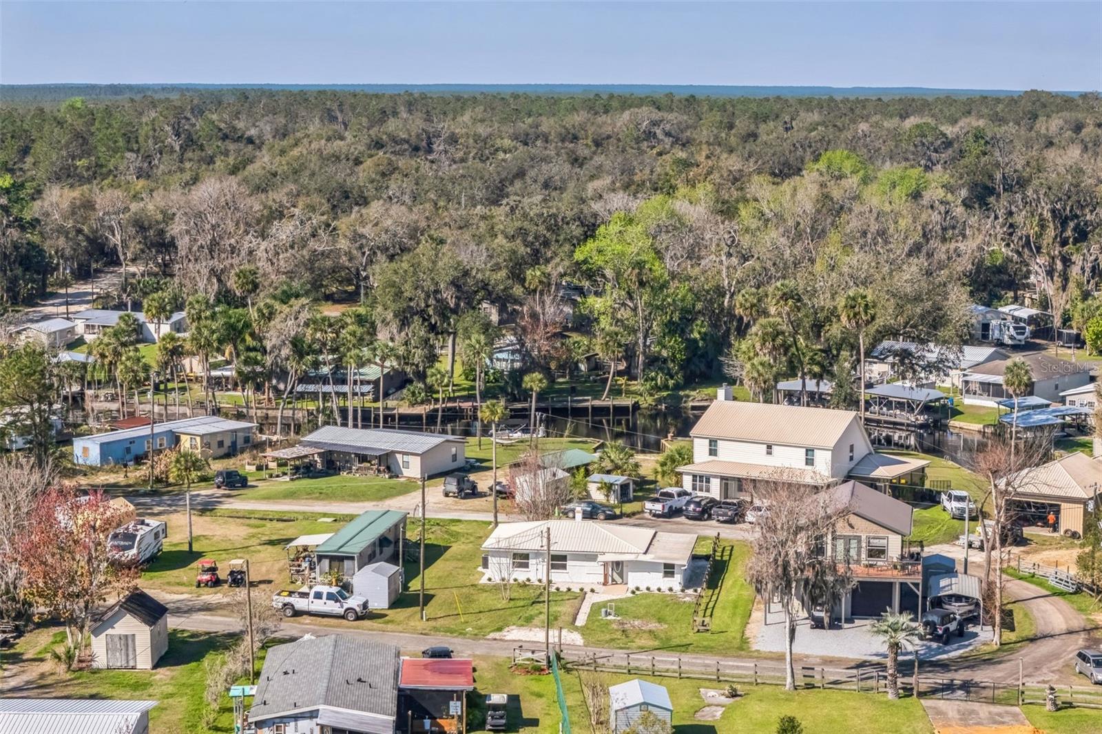 9400 NE 307TH CT, FORT MC COY, FL, 32134