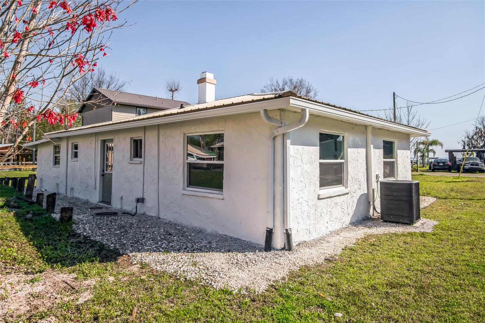 9400 NE 307TH CT, FORT MC COY, FL, 32134