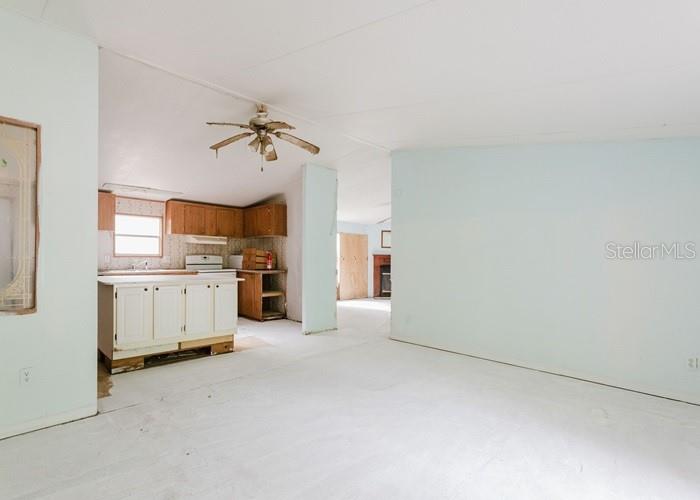 O6284916 Property Photo