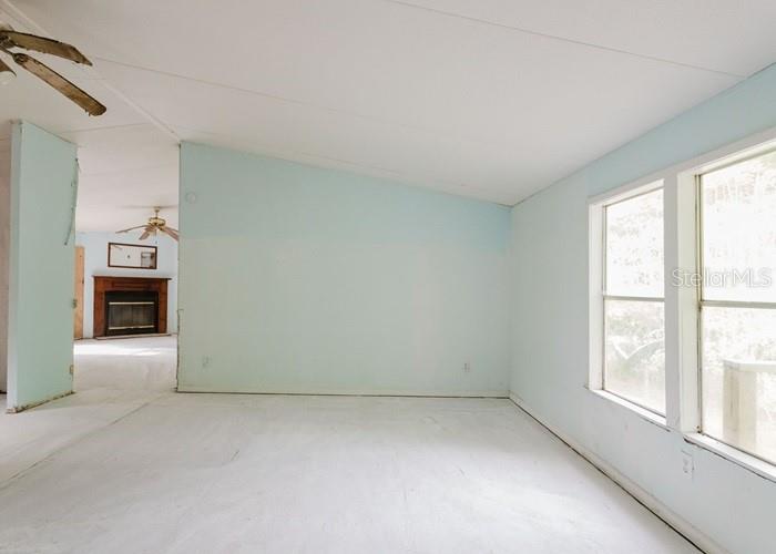 O6284916 Property Photo