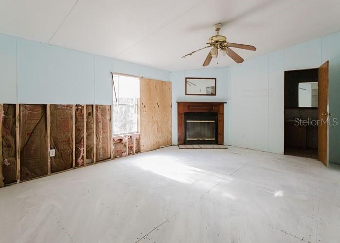 O6284916 Property Photo