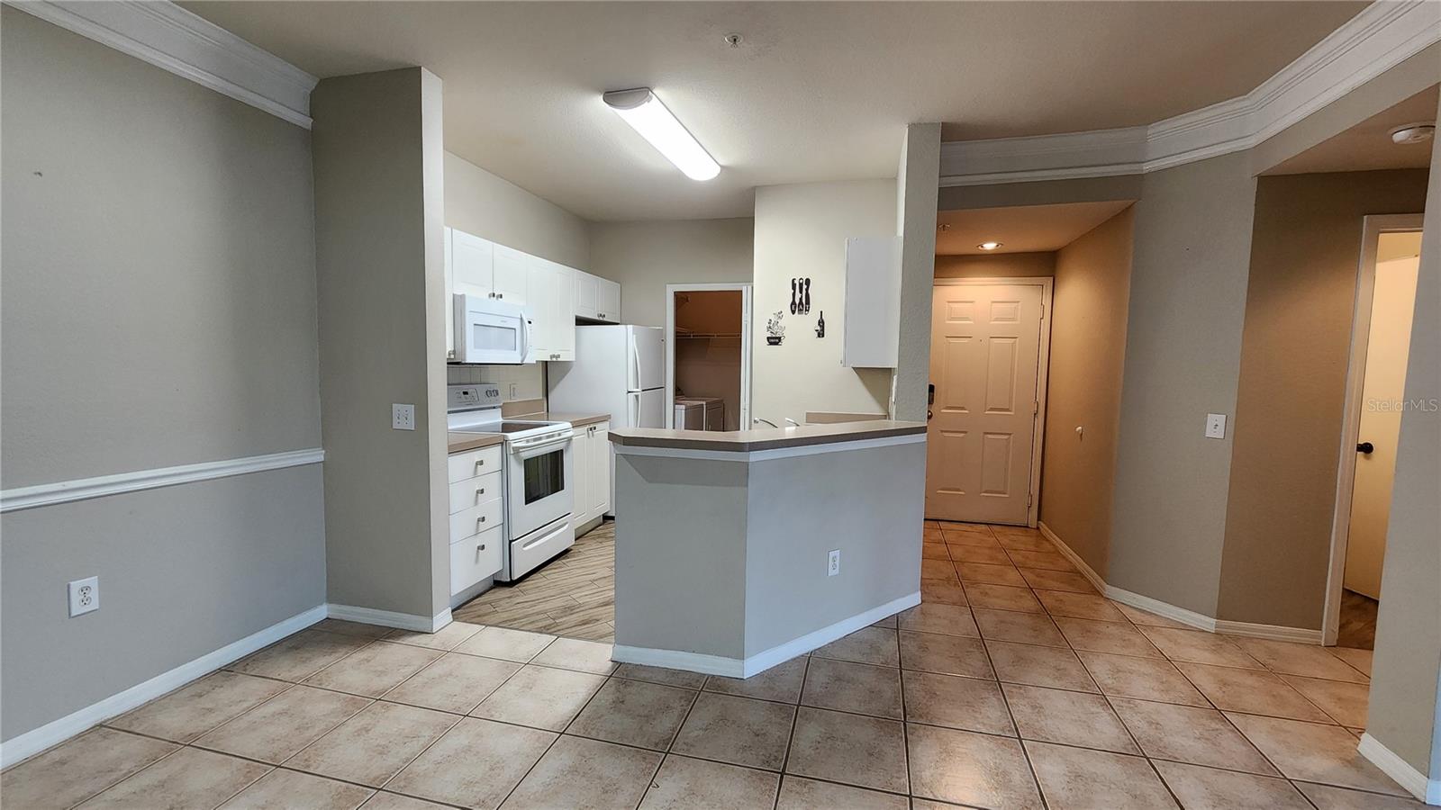 5134 NORTHRIDGE RD #203, SARASOTA, FL, 34238