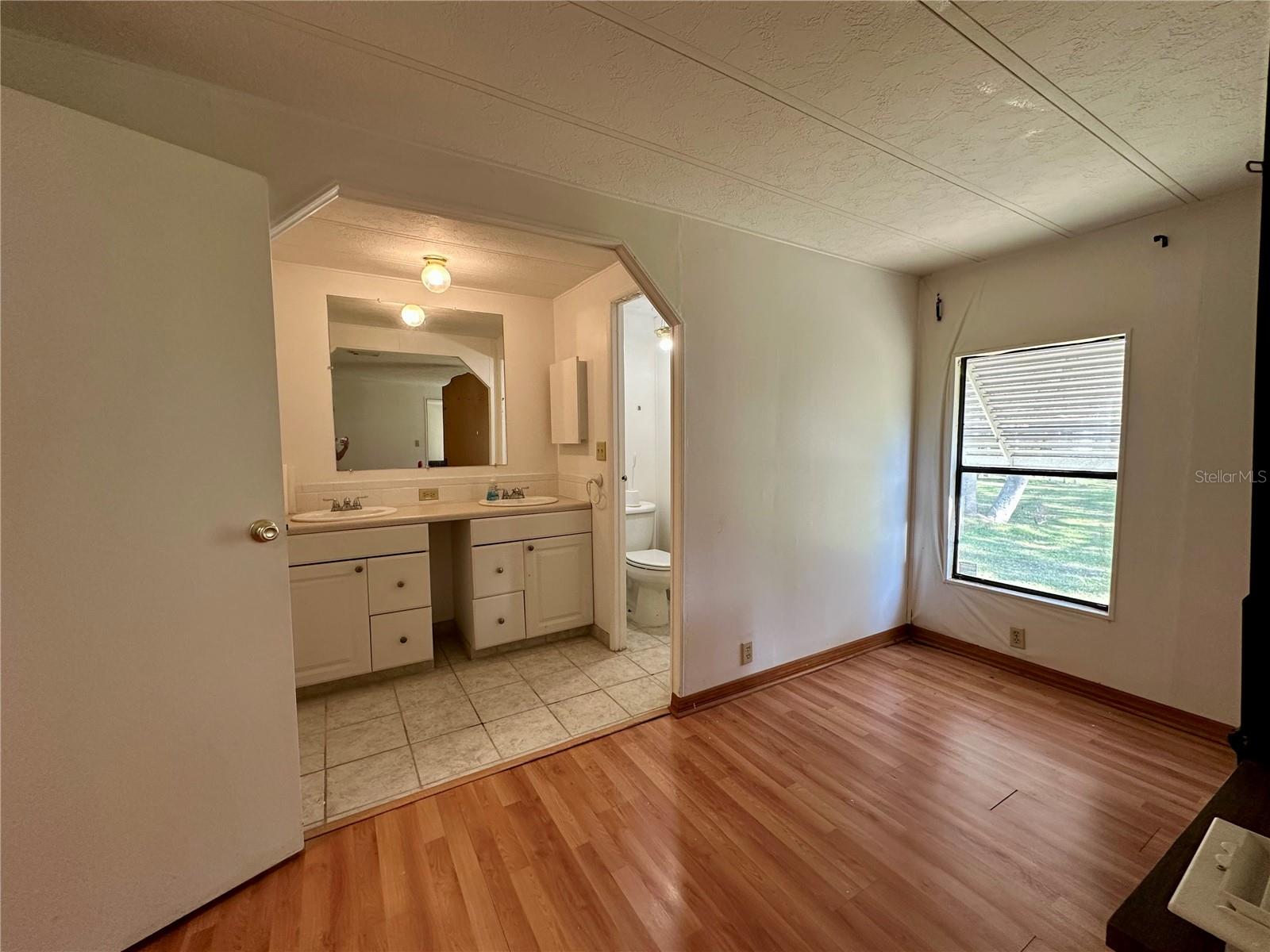 22 CANAL CT, LAKE PANASOFFKEE, FL, 33538