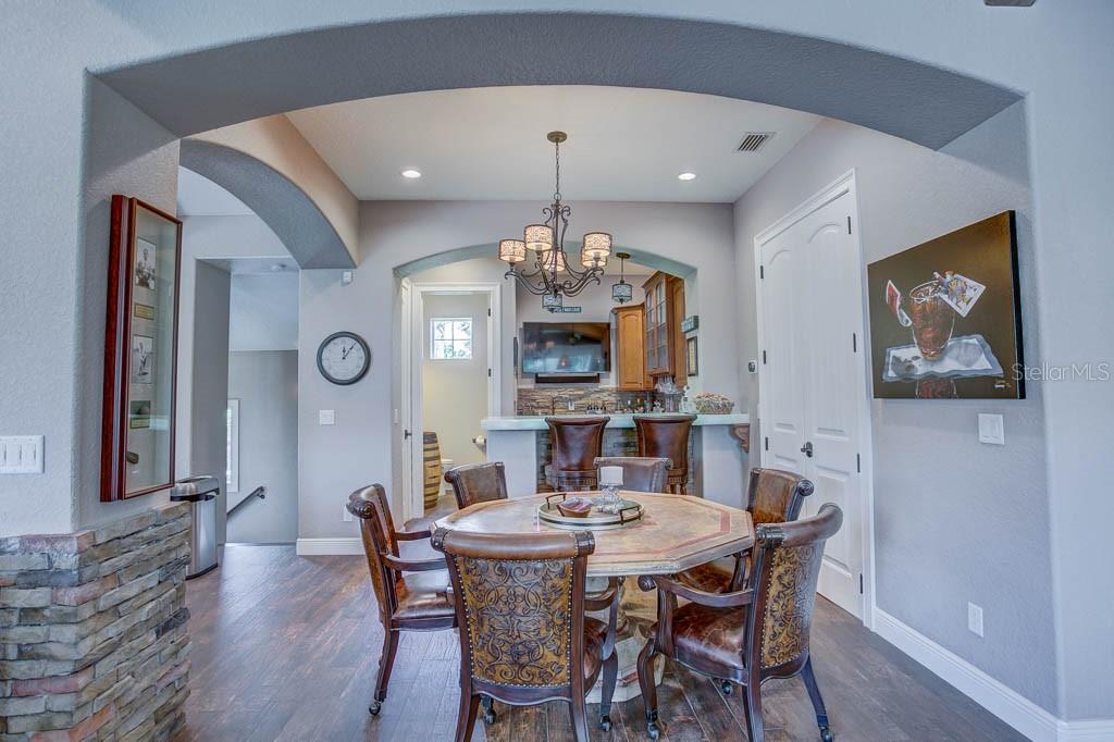 O6284922 Property Photo