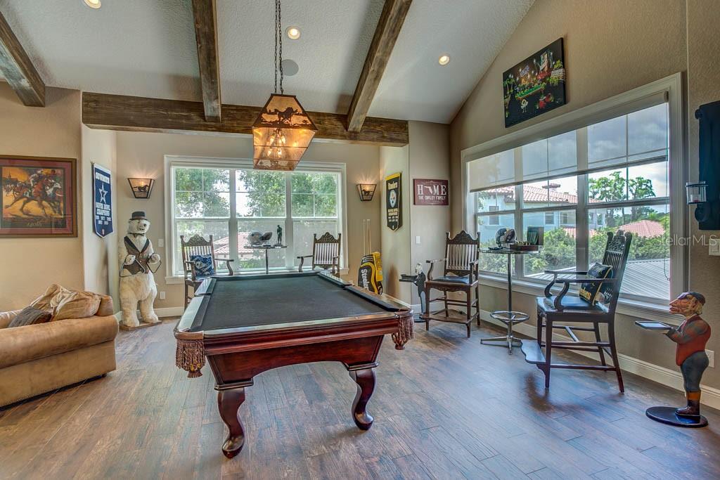 O6284922 Property Photo