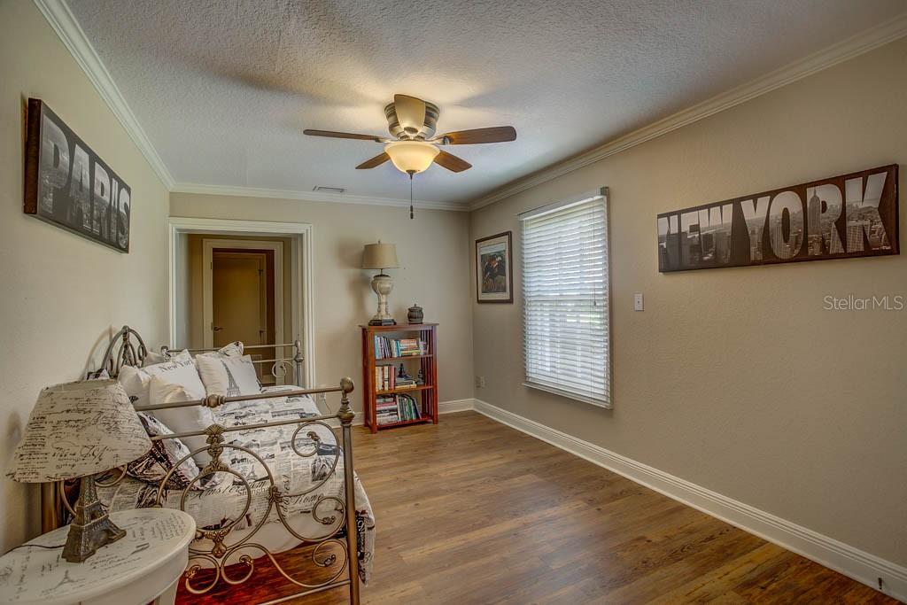 O6284922 Property Photo