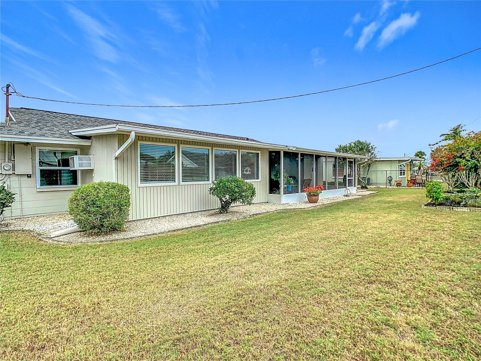 835 OAKMONT AVE, SUN CITY CENTER, FL, 33573