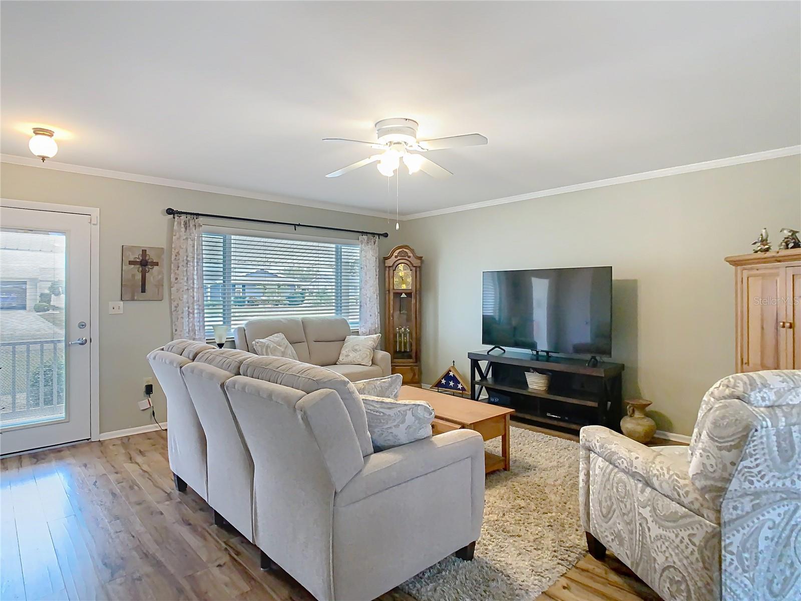 835 OAKMONT AVE, SUN CITY CENTER, FL, 33573