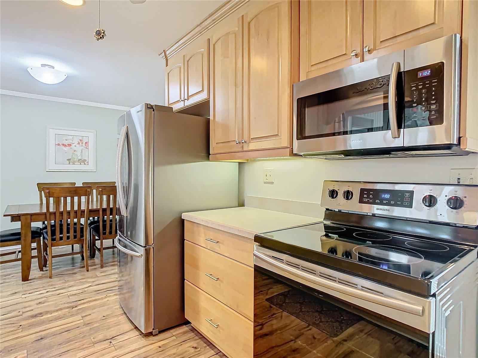 835 OAKMONT AVE, SUN CITY CENTER, FL, 33573