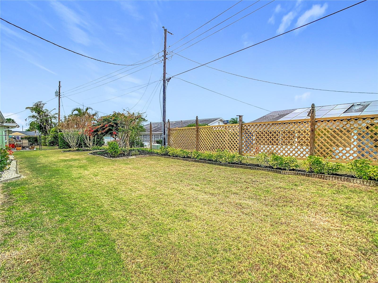 835 OAKMONT AVE, SUN CITY CENTER, FL, 33573