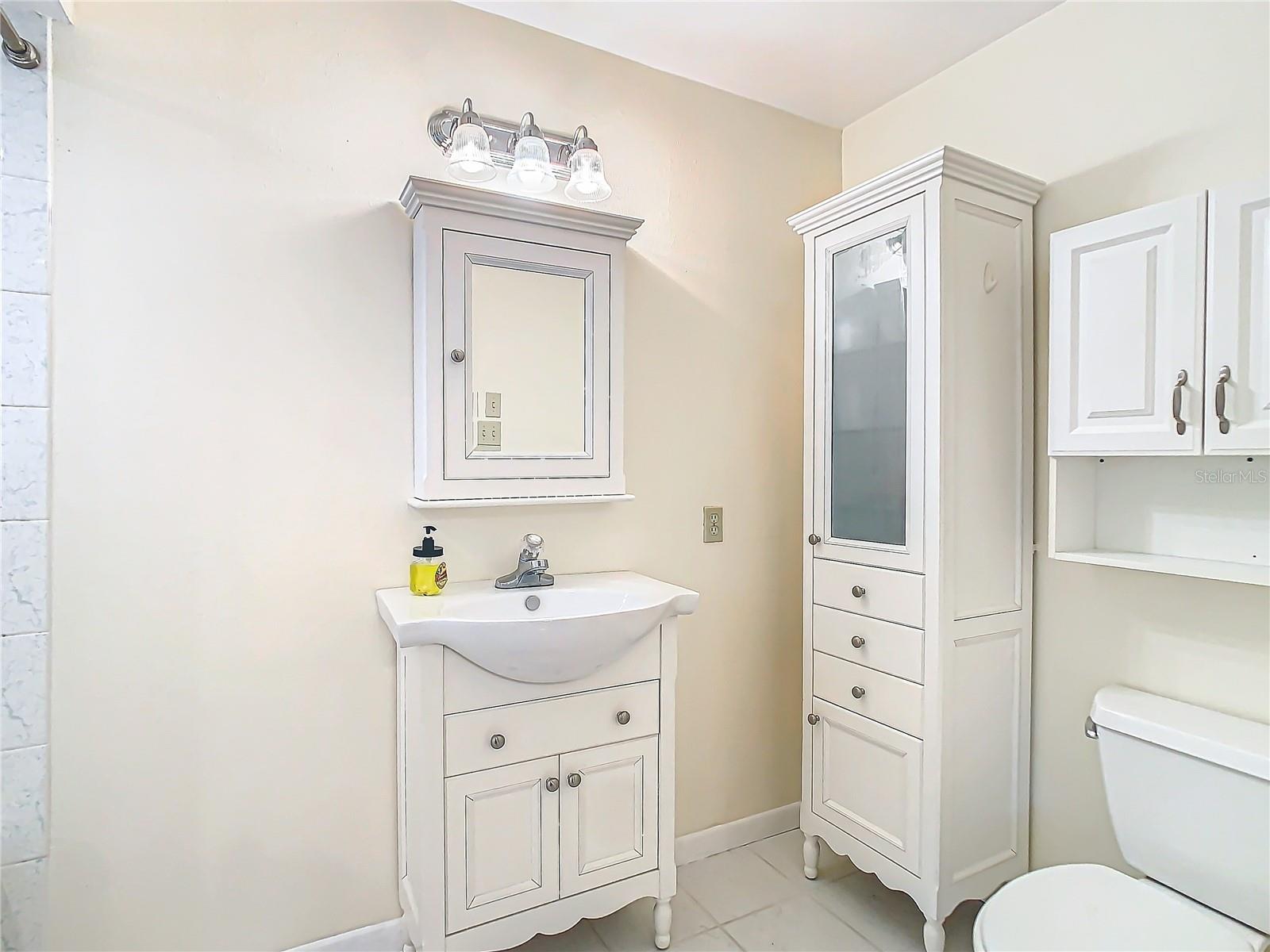 835 OAKMONT AVE, SUN CITY CENTER, FL, 33573