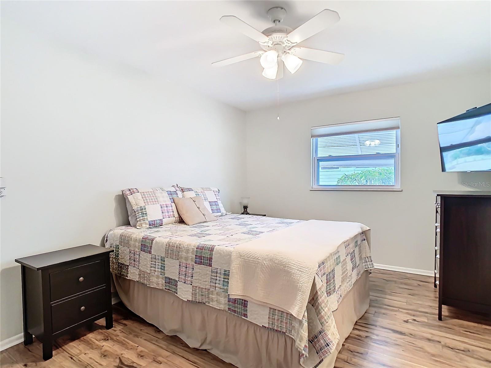 835 OAKMONT AVE, SUN CITY CENTER, FL, 33573